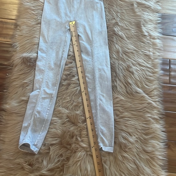 Good Karma Leggings Free People Movement Gray XS/S - Picture 6 of 8